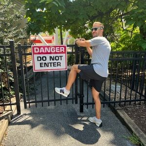 Meet your Posher, Kris